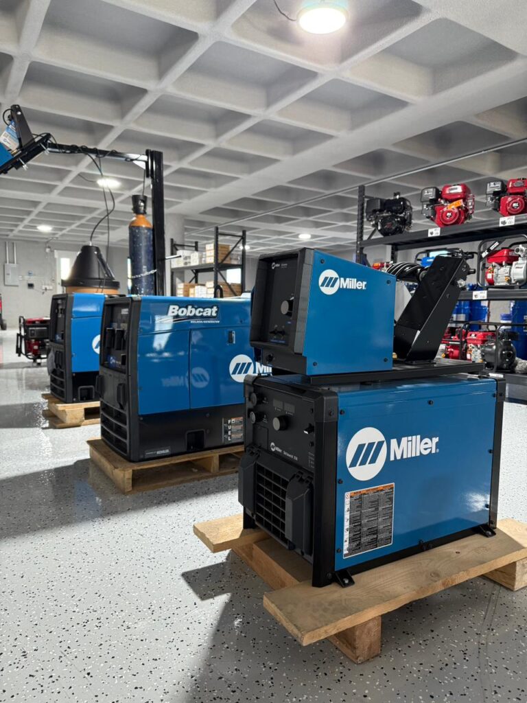 c0c8174b fa83 45af b9cb afb5f54104c9 768x1024